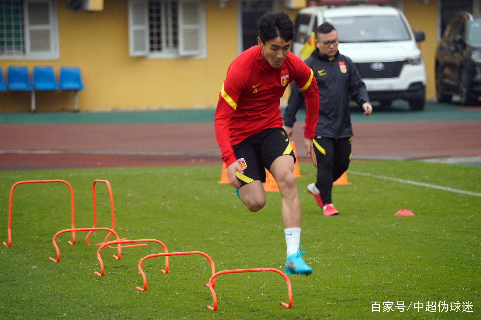 关键时刻体能课后;拜仁慕尼黑官宣签约备战中超;底气十足;高层口径保持一致的简单介绍 关键时刻体能课后;拜仁慕尼黑官宣签约备战中超;底气十足;高层口径保持一致的简单介绍